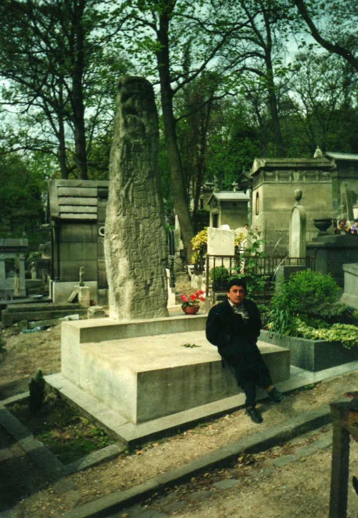 Paris, Père-Lachaise, Grave of Miguel Ángel Asturias, March 1990